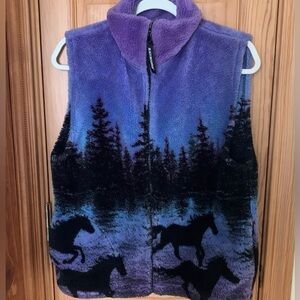 Vintage Horse Pattern Twilight Themed Fleece Vest